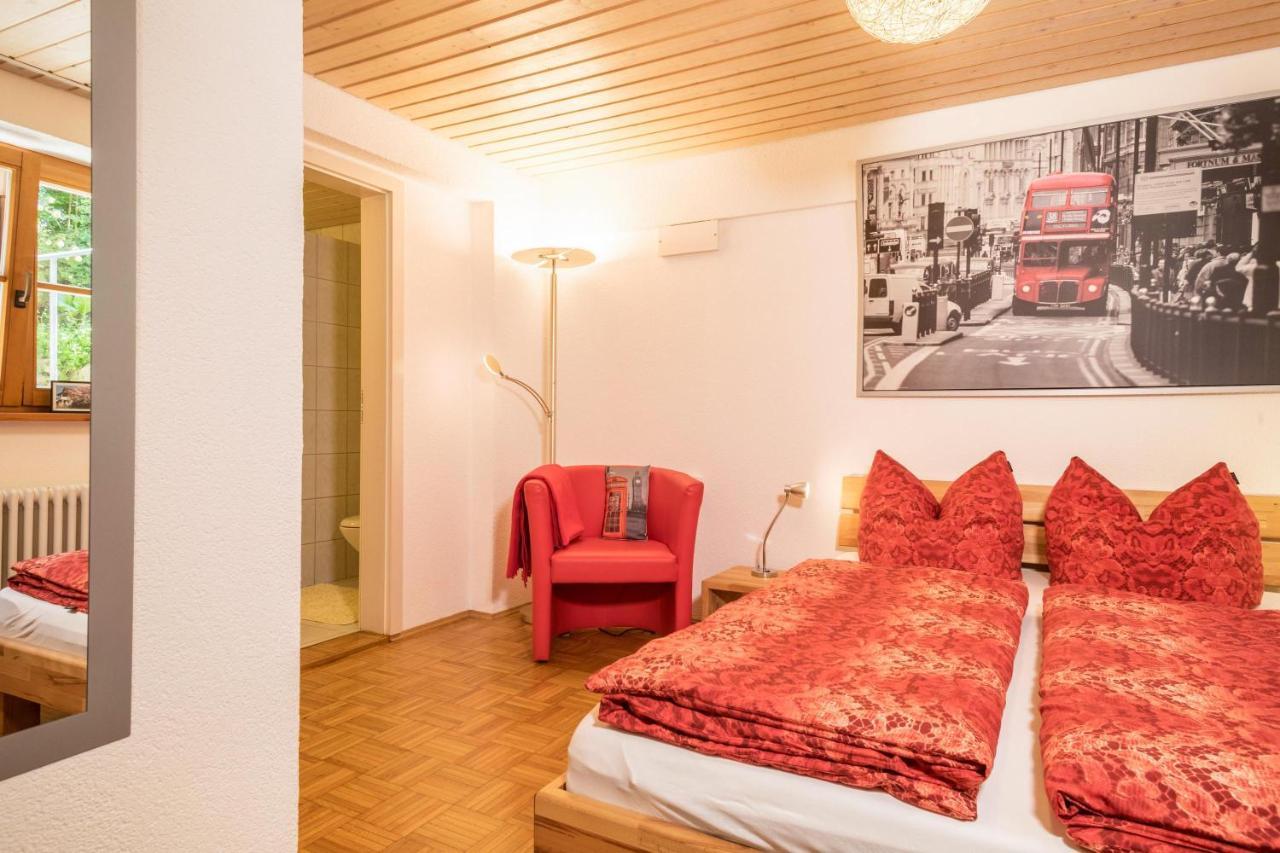 Haus Sonnenschein Gartentraum Apartment Bermatingen Bagian luar foto