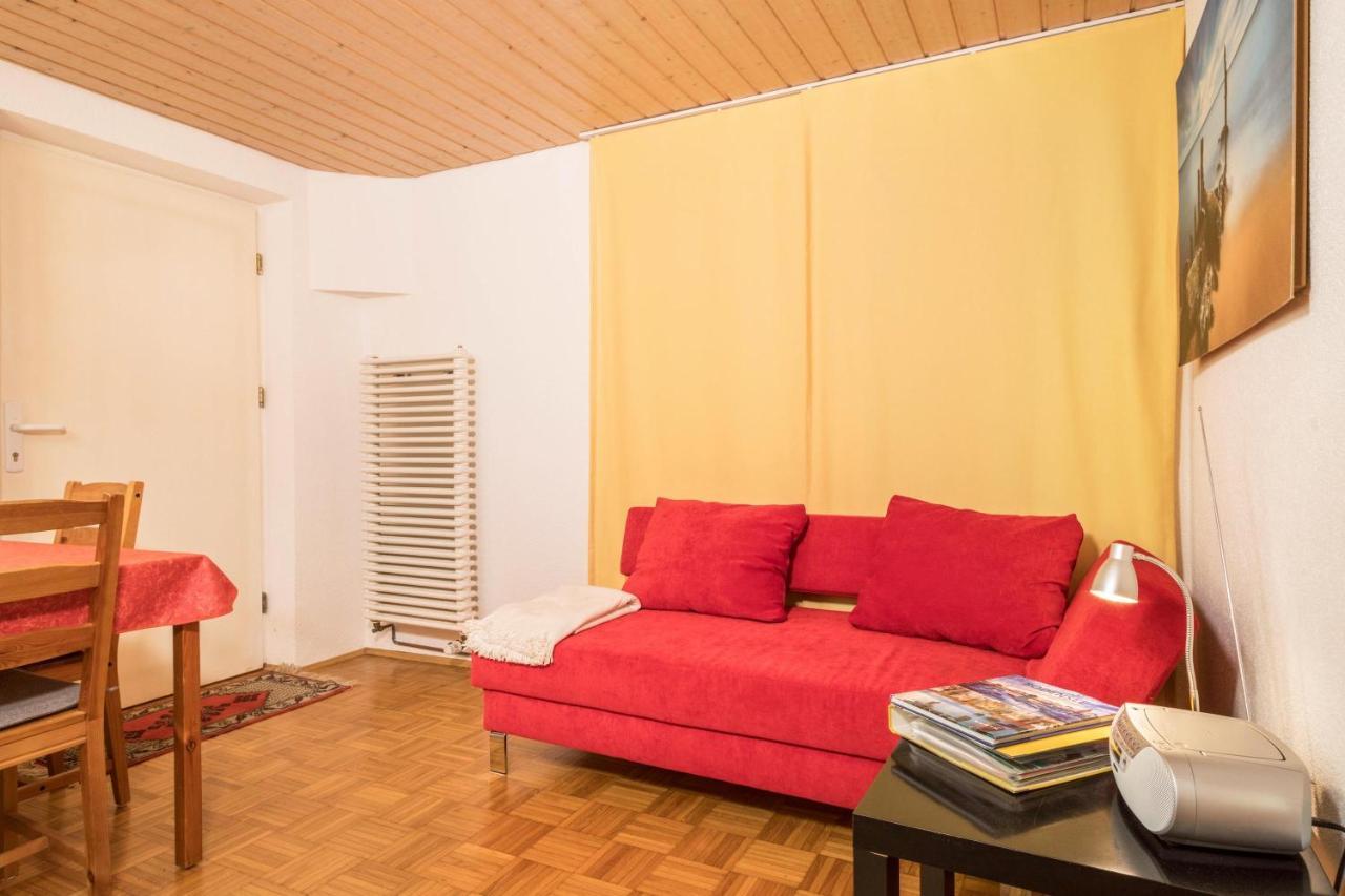 Haus Sonnenschein Gartentraum Apartment Bermatingen Bagian luar foto